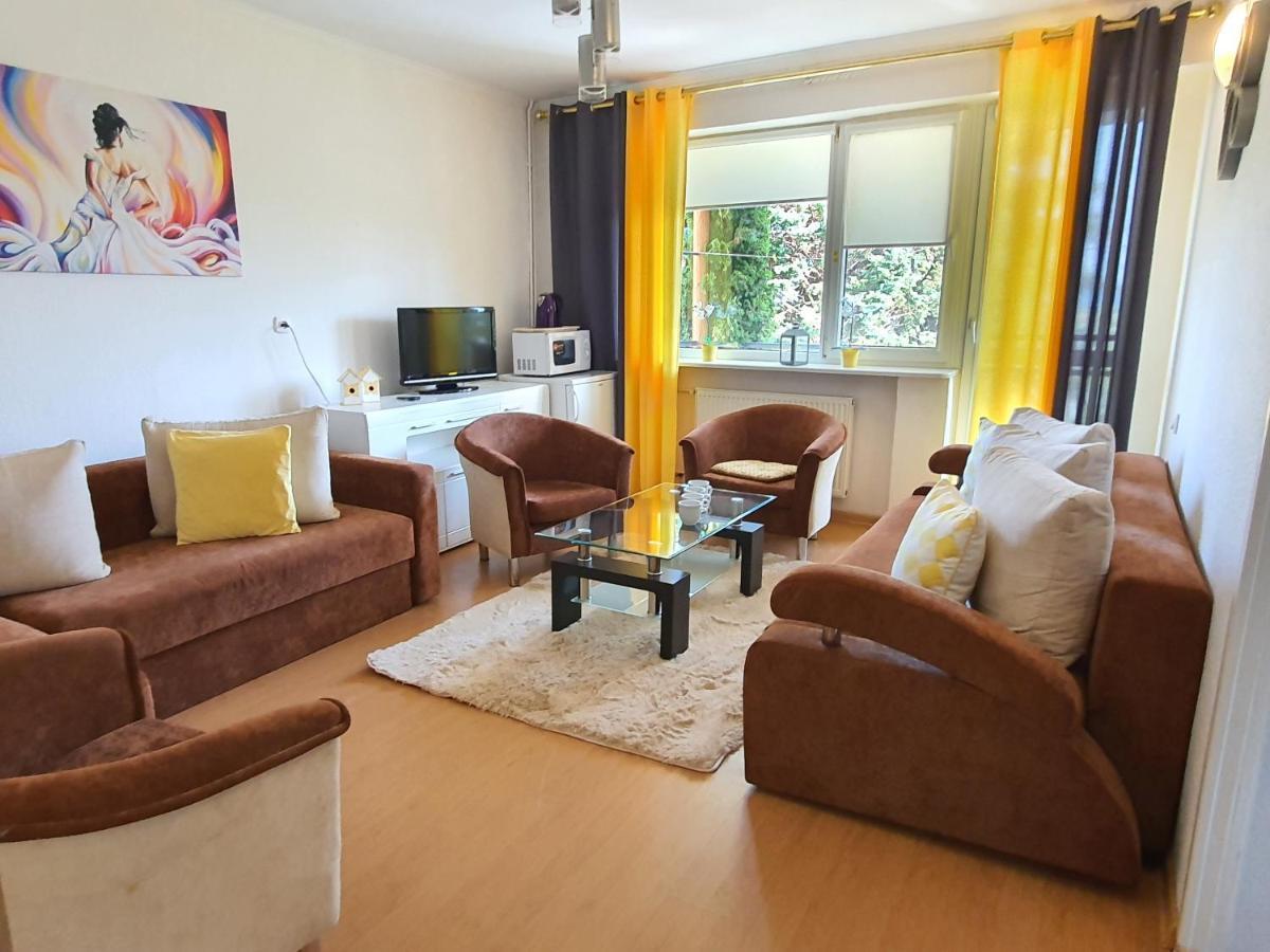 Dom Goscinny Marta - Pokoje, Apartamenty, Domki Krynica Morska Kültér fotó
