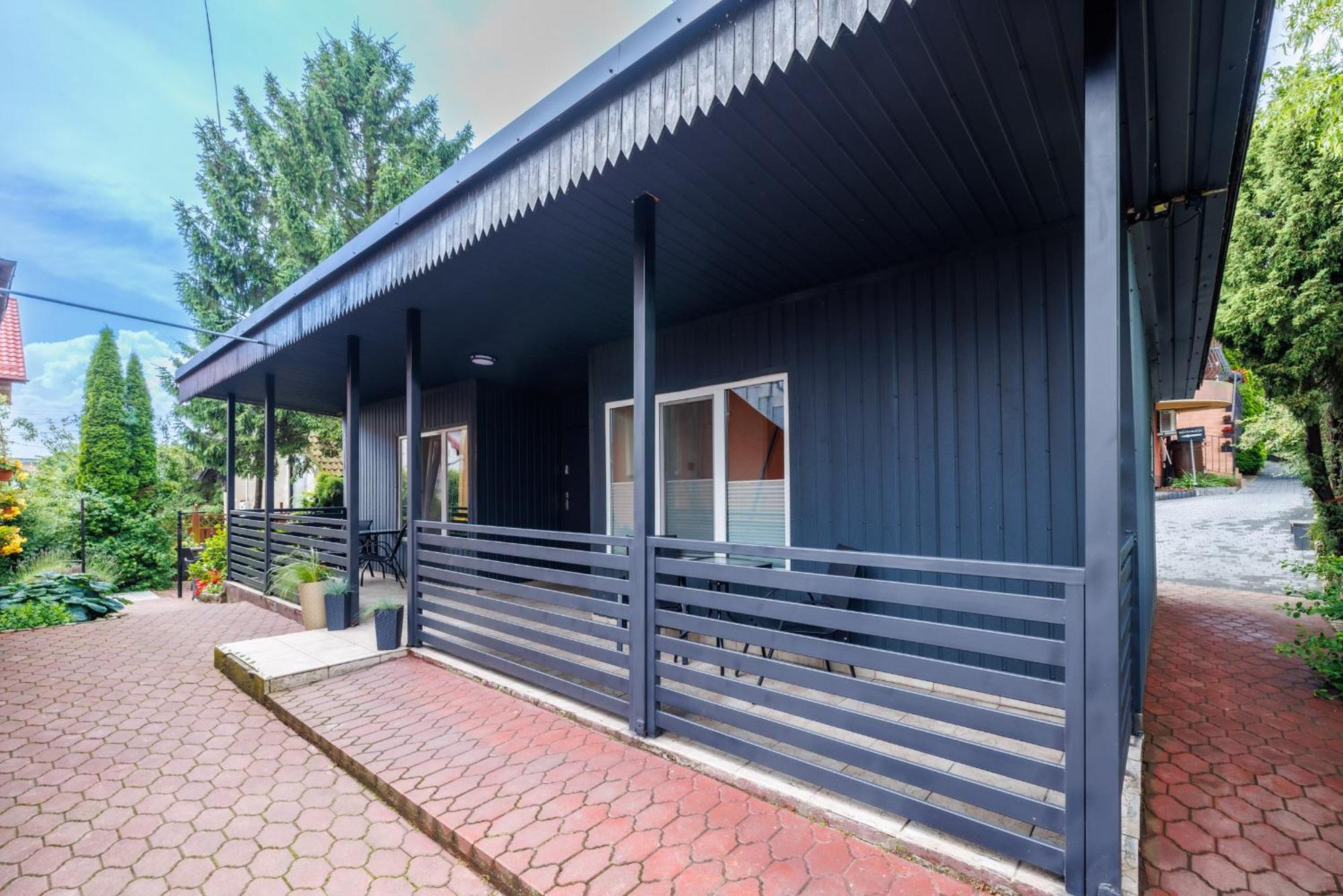 Dom Goscinny Marta - Pokoje, Apartamenty, Domki Krynica Morska Kültér fotó